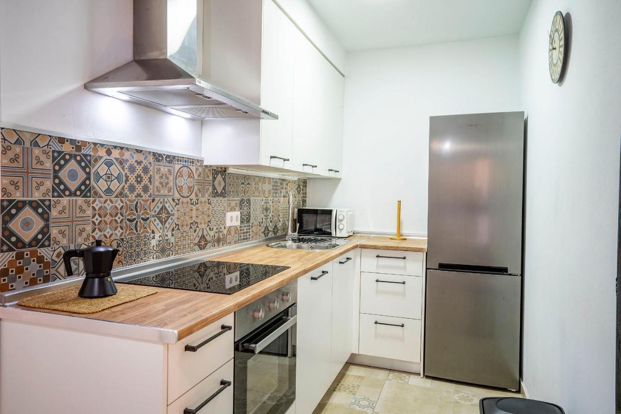 Apartamento Berrocala Caceres Bagian luar foto